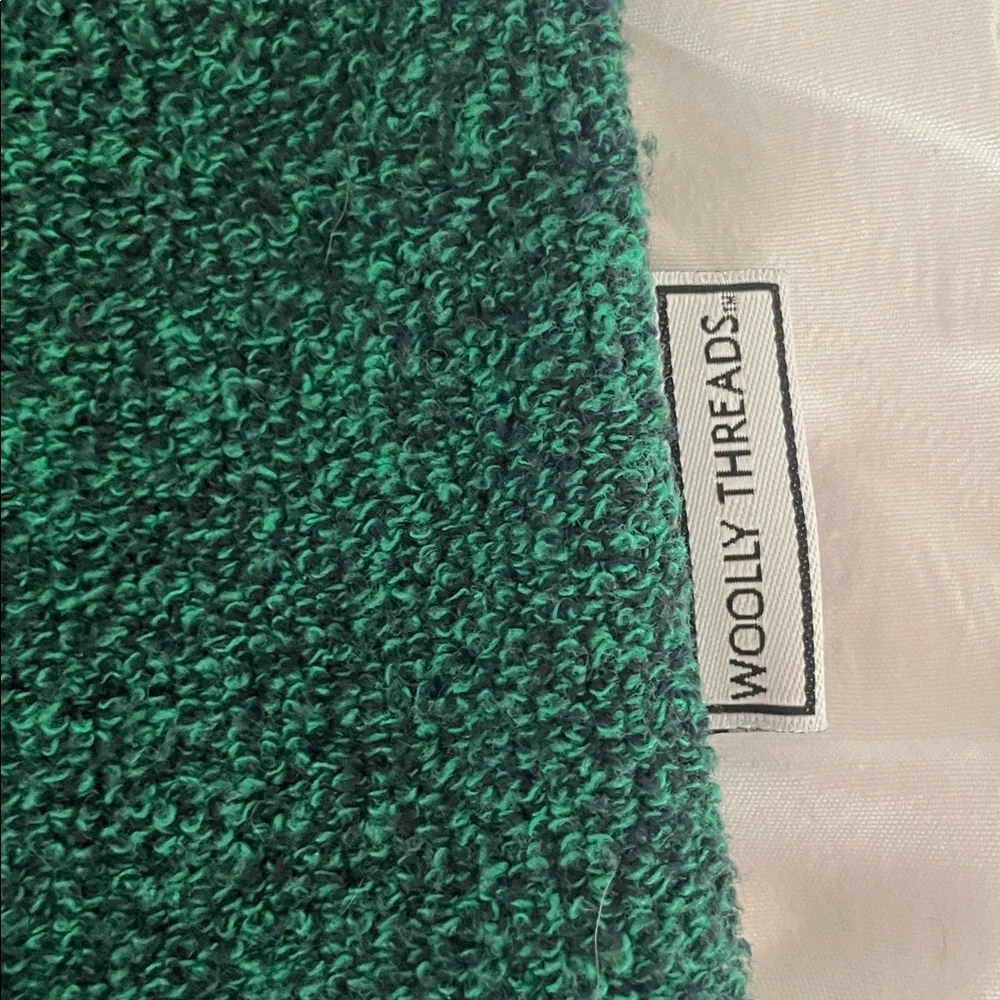 Woolly Threads Notre Dame pullover - Picture 4 of 4